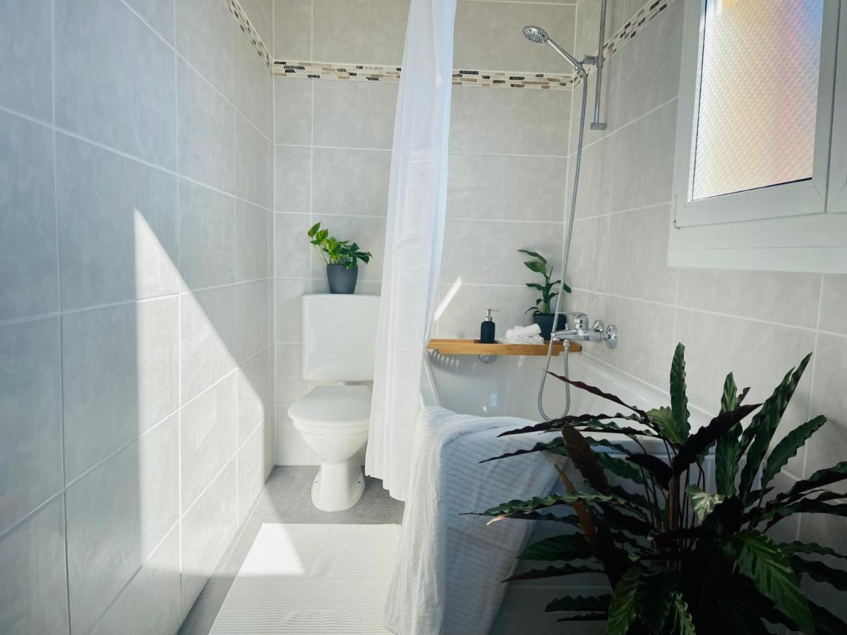 Oberhofen -The Urbanist- Lakeview Free Parking 2Bd Fast Wifi מראה חיצוני תמונה
